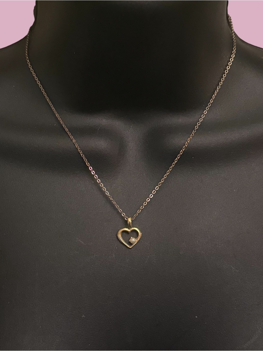 Vintage dainty gold tone open heart with pearl pendant necklace